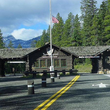 קוק סיטי Soda Butte Lodge מראה חיצוני תמונה